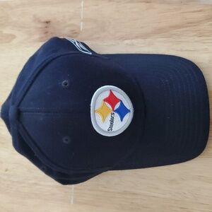 Vintage Black Pittsburgh Steelers Cap